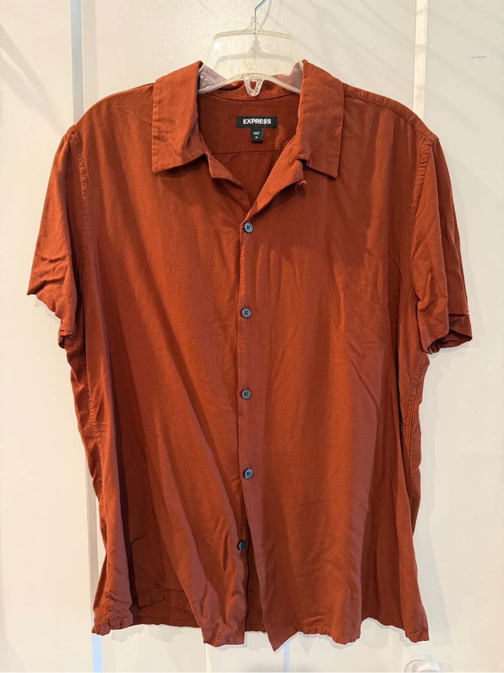 Express Men’s Short-Sleeve Button-Down Shirt — Rust Orange